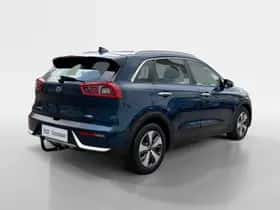 Kia Niro (2017) thumbnail 5