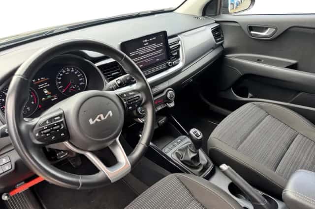 Kia Stonic (2022) thumbnail 15
