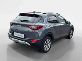 Kia Stonic (2022) thumbnail 4