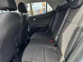 Kia Stonic (2022) thumbnail 9