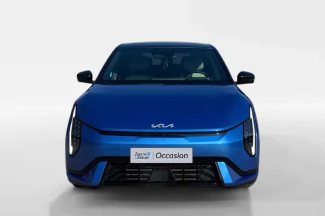 Kia EV4 (2025) thumbnail 2