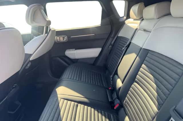 Kia EV4 (2025) thumbnail 12