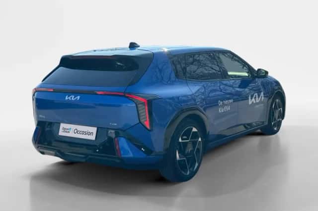 Kia EV4 (2025) thumbnail 3