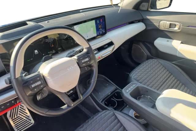 Kia EV4 (2025) thumbnail 8