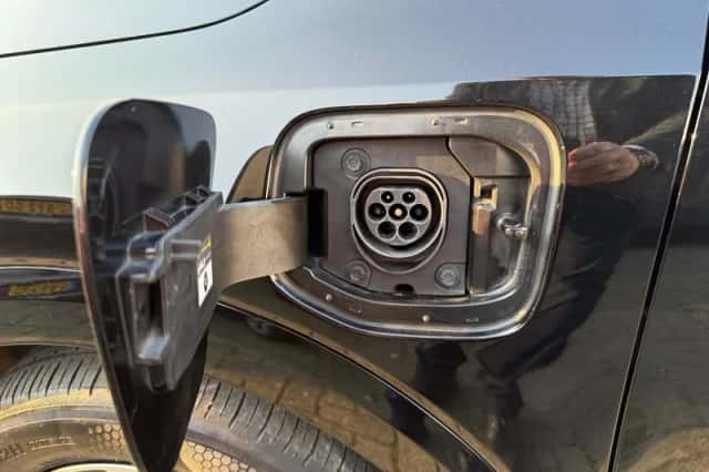 Kia Niro (2022) thumbnail 2