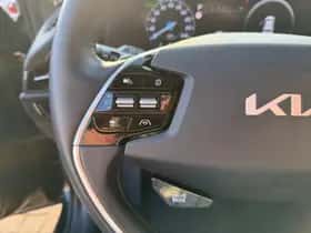 Kia Niro (2022) thumbnail 12