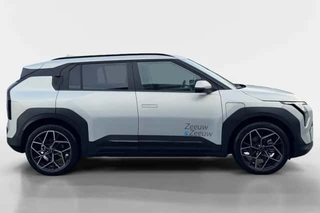 Kia EV3 (2025) thumbnail 5