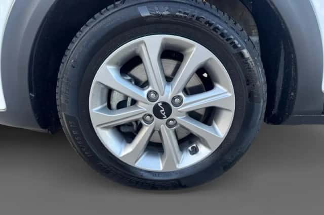 Kia Stonic (2025) thumbnail 25