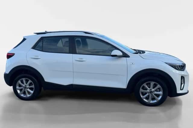 Kia Stonic (2025) thumbnail 6