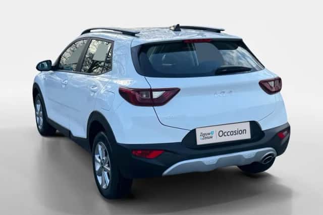 Kia Stonic (2025) thumbnail 7