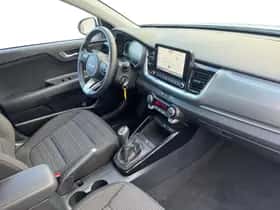 Kia Stonic (2025) thumbnail 9
