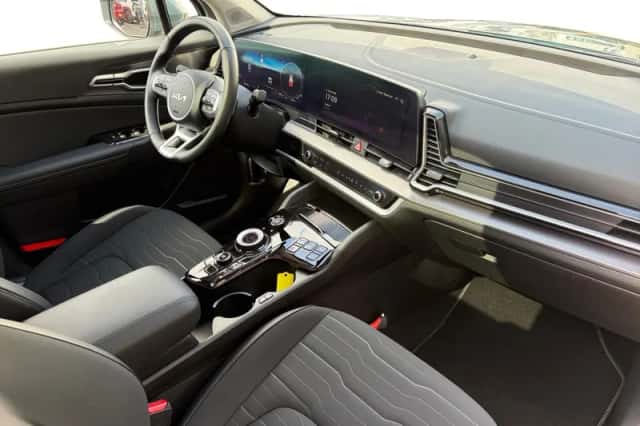 Kia Sportage (2025) thumbnail 14