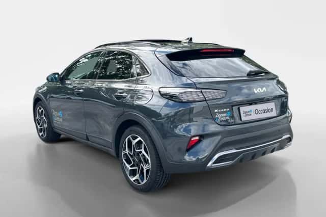 Kia XCeed (2025) thumbnail 3
