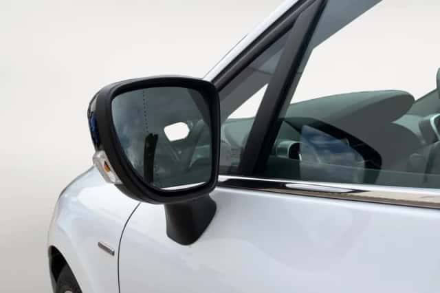 Renault Clio (2017) thumbnail 26
