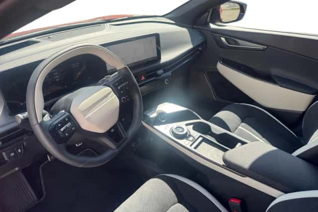 Kia EV6 (2024) thumbnail 15