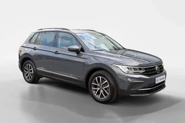 Volkswagen Tiguan (2021) thumbnail 3
