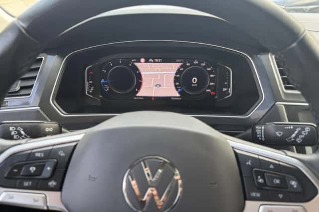 Volkswagen Tiguan (2021) thumbnail 21