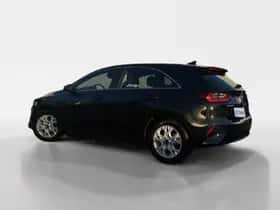 Kia Ceed (2024) thumbnail 2
