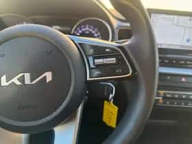 Kia Ceed (2024) thumbnail 14