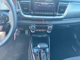 Kia Stonic (2025) thumbnail 12