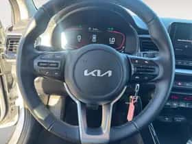 Kia Stonic (2025) thumbnail 18