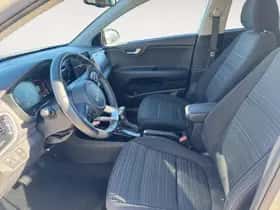 Kia Stonic (2025) thumbnail 9