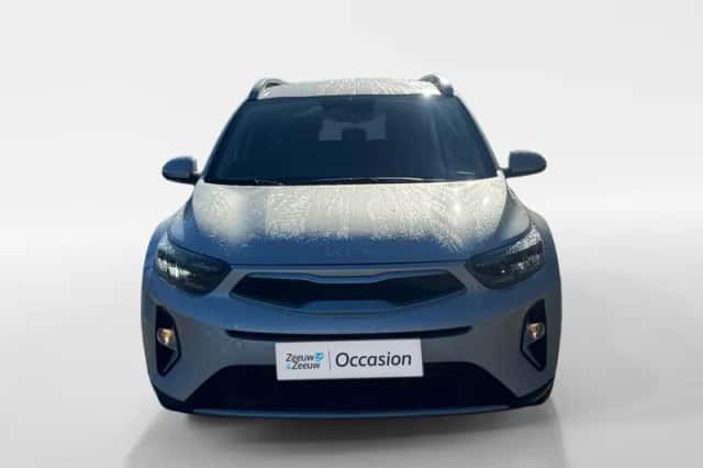 Kia Stonic (2025) thumbnail 2