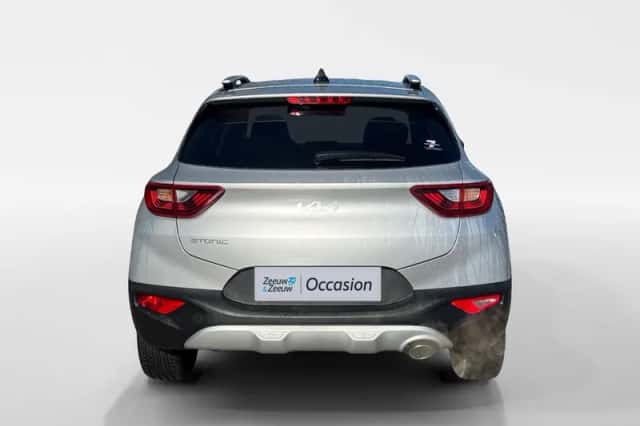 Kia Stonic (2025) thumbnail 4