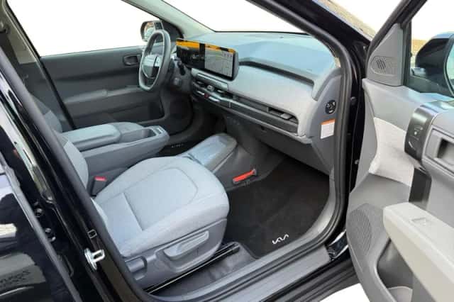 Kia EV3 (2025) thumbnail 24