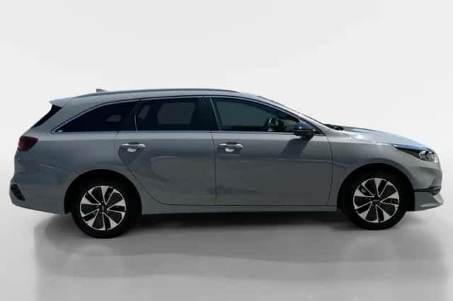 Kia Ceed Sportswagon (2025) thumbnail 4