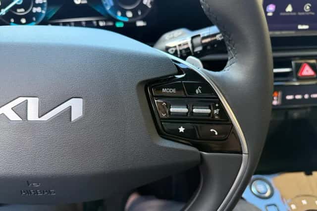 Kia Niro (2025) thumbnail 24