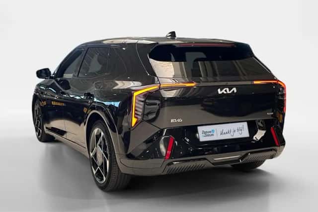 Kia EV4 (2026) thumbnail 7
