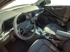 Kia Niro (2025) thumbnail 8
