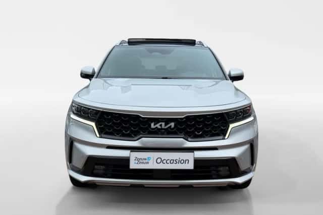 Kia Sorento (2022) thumbnail 2