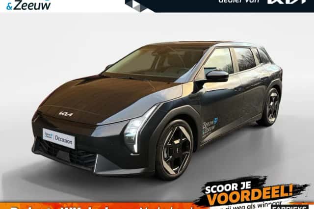 Kia EV4 (2025) thumbnail 1