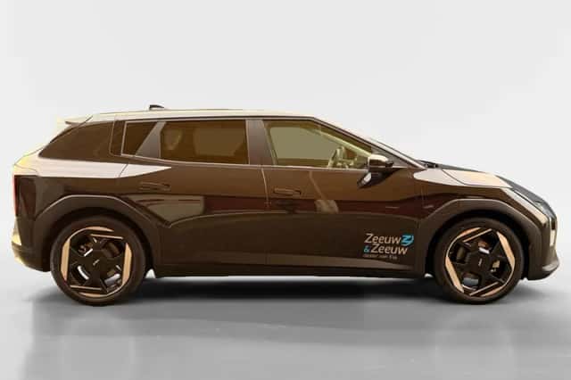 Kia EV4 (2025) thumbnail 4