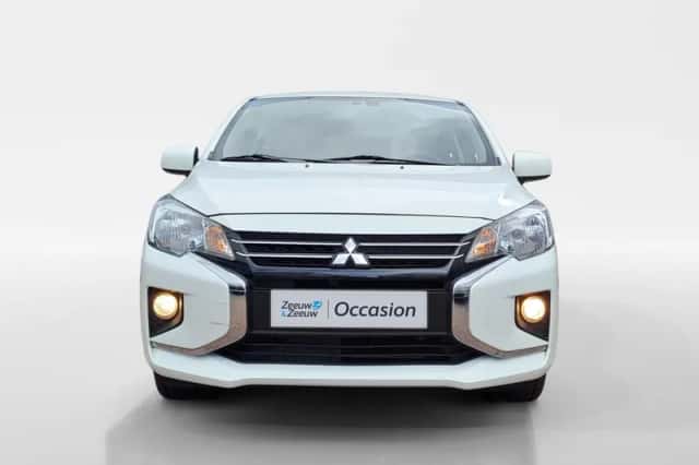 Mitsubishi Space Star (2023) thumbnail 2