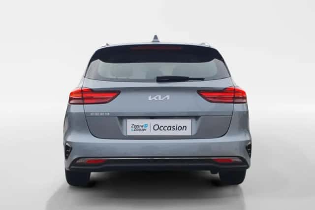 Kia Ceed Sportswagon (2024) thumbnail 6