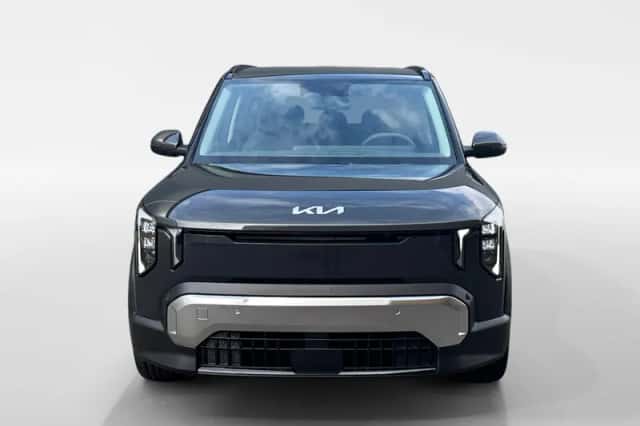 Kia EV2 (2026) thumbnail 1