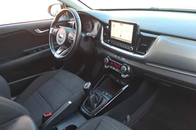 Kia Stonic (2021) thumbnail 10