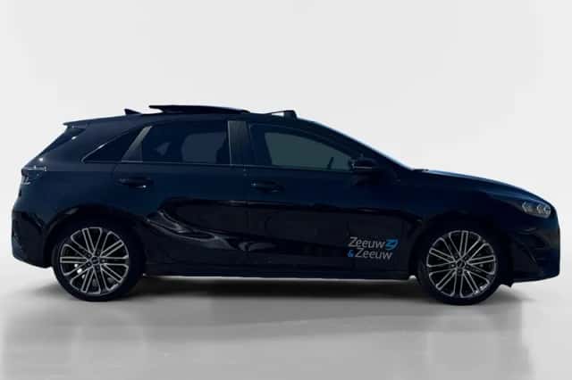 Kia Ceed (2025) thumbnail 5