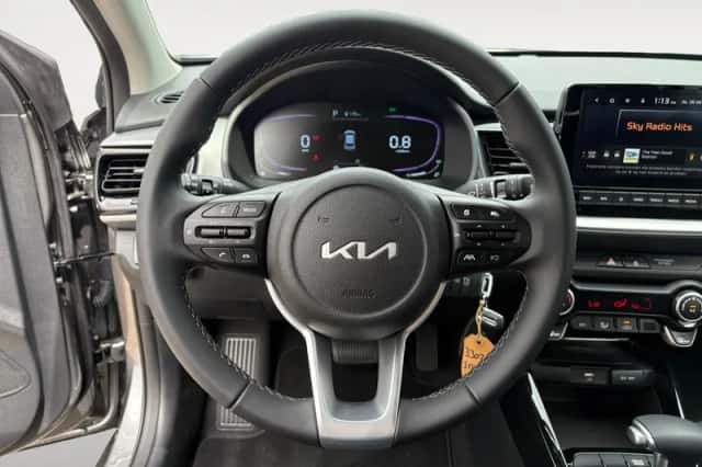 Kia Stonic (2025) thumbnail 21