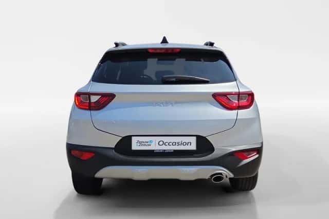 Kia Stonic (2025) thumbnail 5