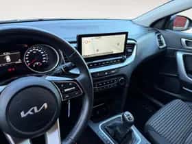 Kia Ceed Sportswagon (2024) thumbnail 13