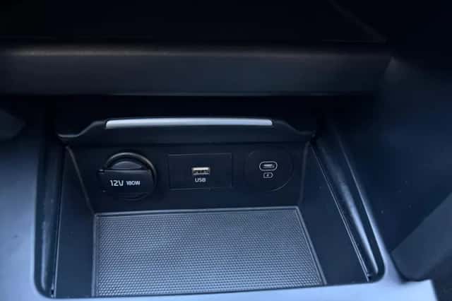 Kia Ceed Sportswagon (2024) thumbnail 14