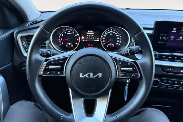 Kia Ceed Sportswagon (2024) thumbnail 15