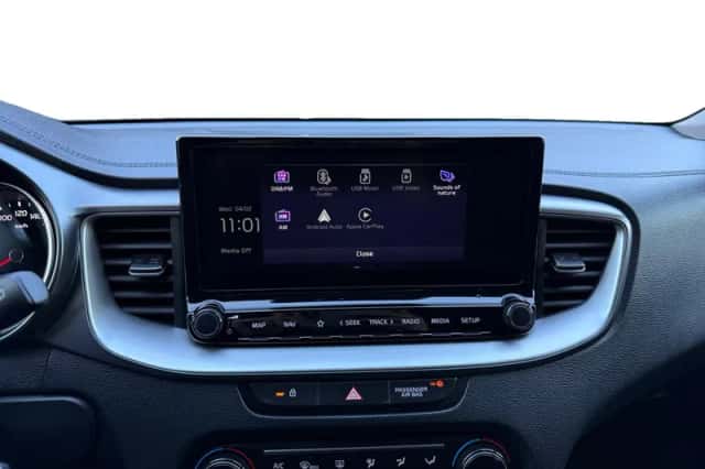 Kia Ceed Sportswagon (2024) thumbnail 16