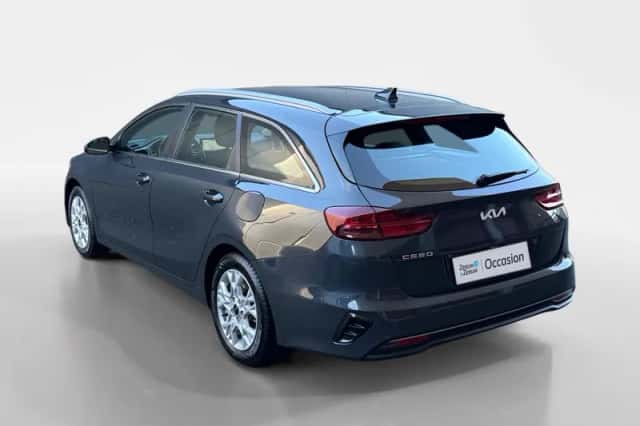 Kia Ceed Sportswagon (2024) thumbnail 7