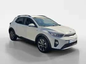 Kia Stonic (2020) thumbnail 3