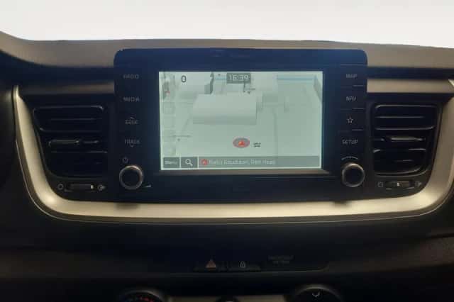 Kia Stonic (2020) thumbnail 24